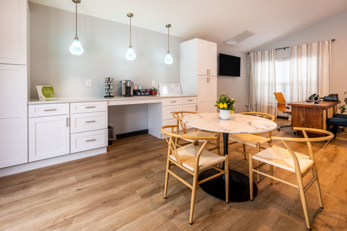 Photos and Video of Deerbrook Apartments in Wilmington, NC